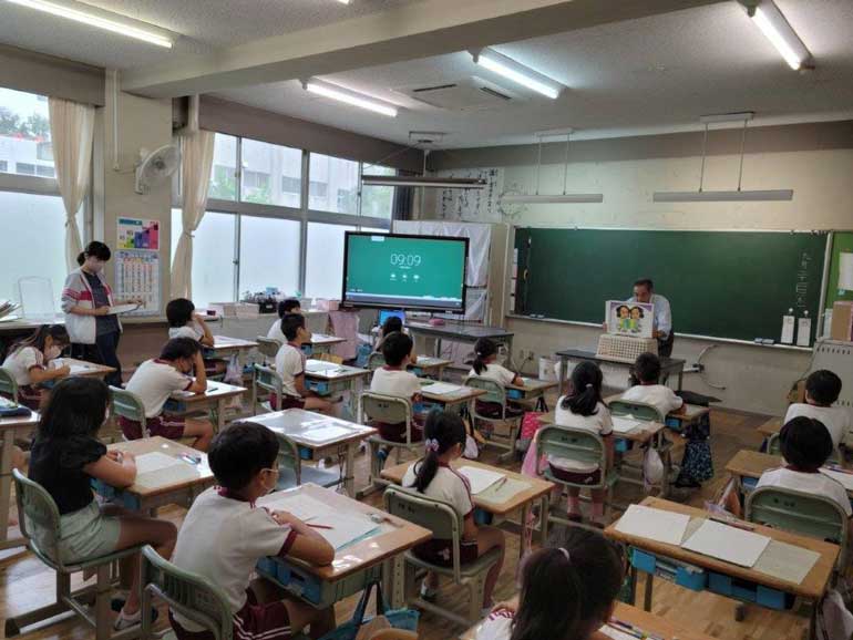 長倉小学校「温泉から郷土愛を涵養」